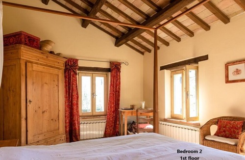Corinaldo House | Vacation home in the Marche, up to 10 people, WLAN, TV, pool, air conditioning, close to the beach