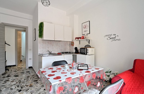 Jerzu House | Vacation Home "Jerzu Centro" with Private Terrace & Balcony
