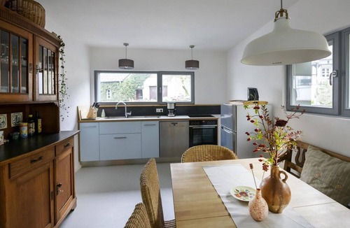 Utzerath House | Vacation home Landleben auf Zeit - 4-bed vacation home shower/WC