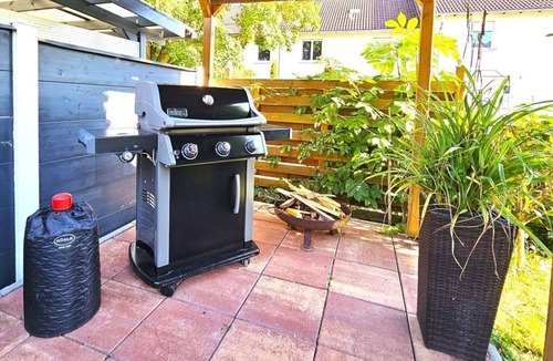 Bad Sobernheim House | Vacation home Nahetal - Holiday home, shower and bath, WC, 3 bedrooms