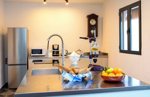 Orba House | Vacation home Peral by Interhome