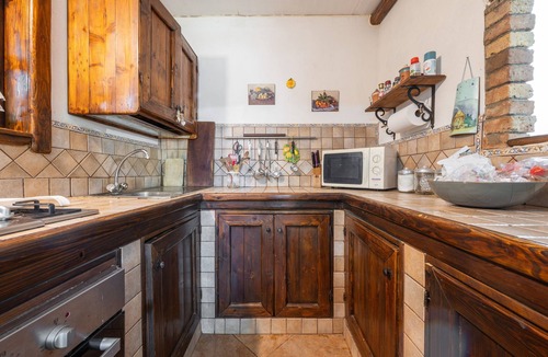 Quartu Sant'Elena House | Vacation Home "Rita" with Private Terrace & Private Garden