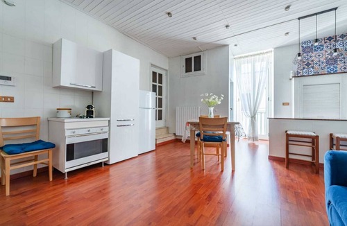 Conversano Apartment | Vacation Home San Lorenzo