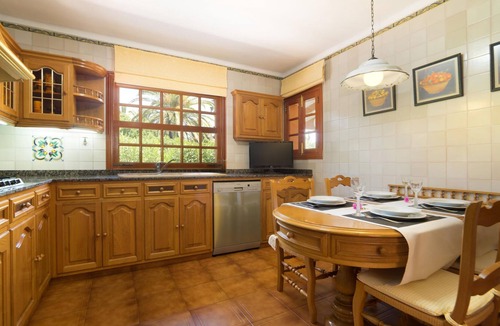 Cala Bona House | Vacation Home Sembat with Sea View, Pool & Wi-Fi
