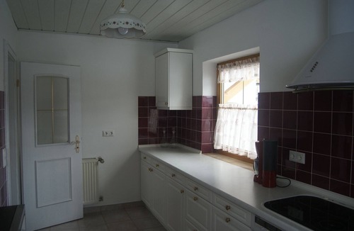 Gmain Apartment | Vacation home with 4 bedrooms and garden in a wonderful location, 130 sqm