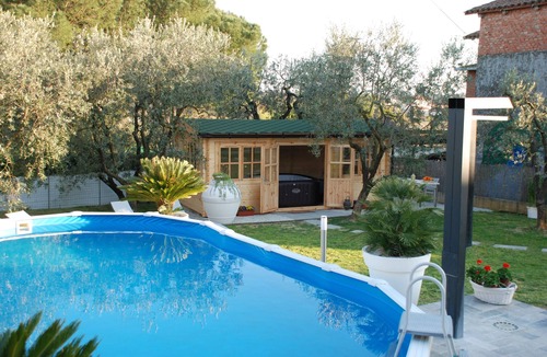 Lamporecchio House | Vacation home with swimming pool and hot tub relaxation and tranquility