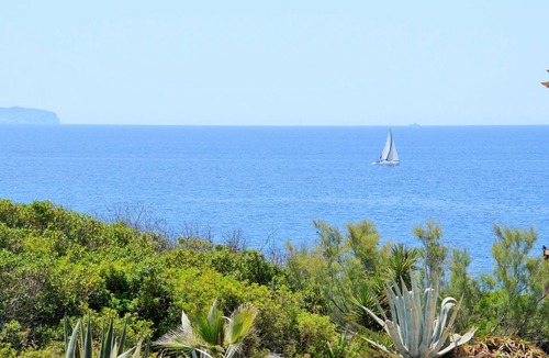 Vallgornera House | Vacation home with pool by the sea with 4 bedrooms for 7 people WIFI FREE