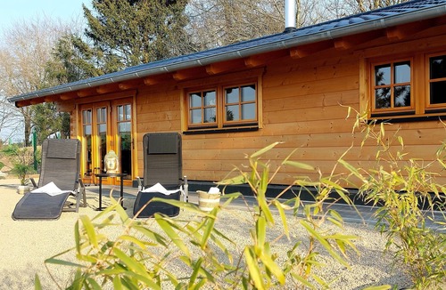 Plutscheid House | Vacation home with garden, playground, whirlpool, wood-fired sauna, pet-friendly