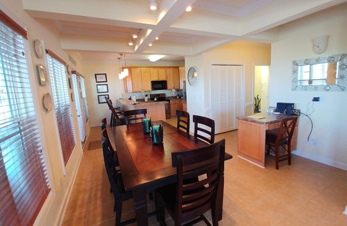 Ocean Isle Beach Condo | Vacation in this tranquil coastal condo minutes from the sand and sound of OIB!