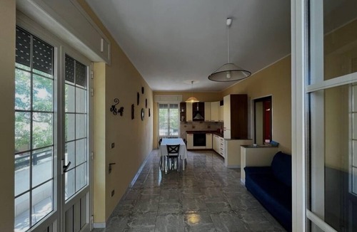 Marina di Mancaversa House | Vacation home 30 meters from the sea