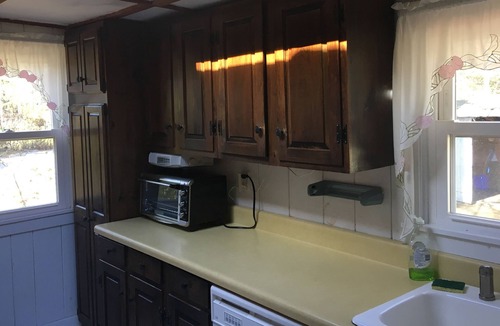 Lenox Dale Cottage | Vacation or work away from home! Private Beach Lakefront Cottage in Lenox MA