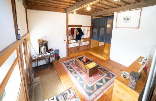 Nirasaki House | Vacation rental HIKE