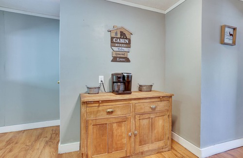 Taswell Cabin | Vacation Rental Near Hoosier National Forest!