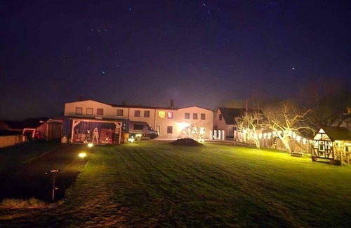 Biendorf Apartment | Vacation residence Glück auf dem Lande im Ostseeland - 3-room apartment Blütenzauber