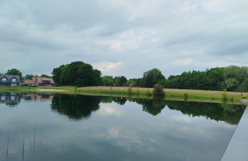 Tannenhausen House | Vacation semi-detached house Tannenhuuske at the bathing lake Aurich-Tannenhausen East Frisia