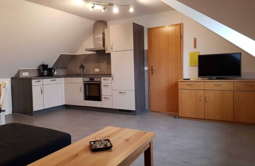 Stedesdorf Apartment | Vacation Sun Summer Winter