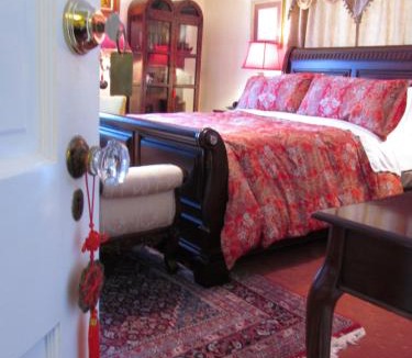 Ulster Park Hotel | VacationHouse