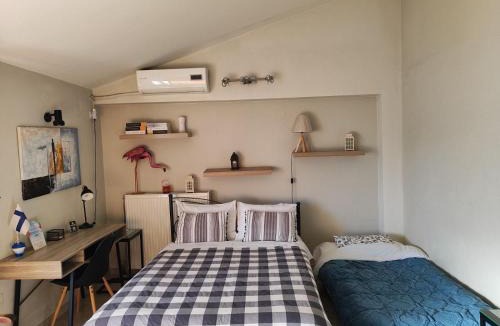 Patras Hostel | Vacations in Patra Studios