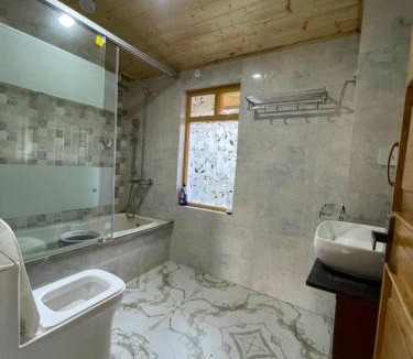 Patnitop Bed & Breakfast | Vacay Datcha 1 double room