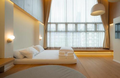 Bang Rak Apartment | Vaeh Viean Silom