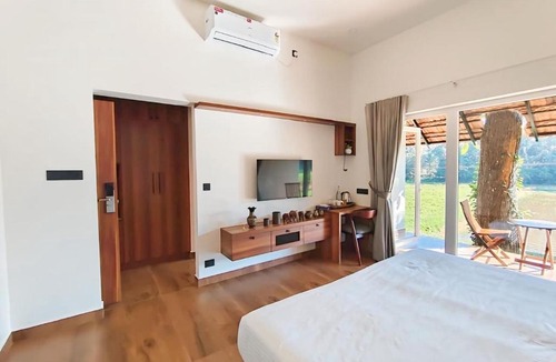 Perumbavoor Hotel | Vaigayi Ayurveda and Yoga Resort