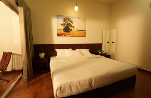 Perumbavoor Hotel | Vaigayi Ayurveda and Yoga Resort