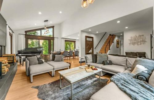 Eagle-Vail House | Vail Valley Haven - Creekside Hot Tub Views