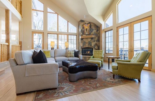 Eagle-Vail House | Vail View by AvantStay