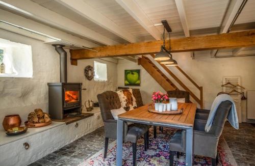 Arensgenhout House | Vakwerkloft