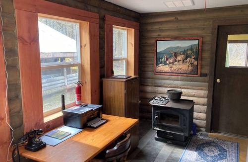 Valdez Cabin | Valdez Lodge