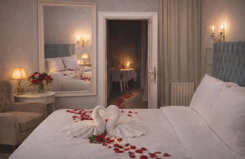 Uskudar Hotel | Valide I Suit