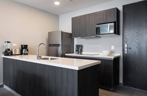 Monterrey Apartment | Valle Poniente, Balcony Overlooking La Huasteca
