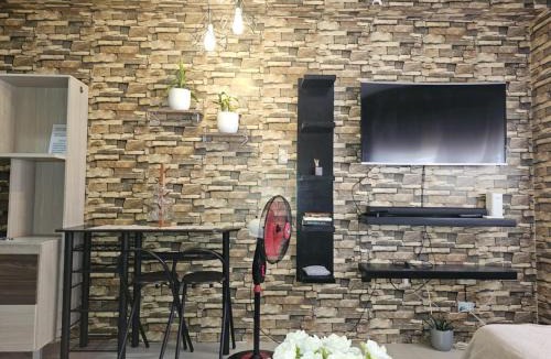 Cainta Apartment | Valley Golf Studio Type Staycation