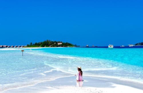 Guraidhoo Hotel | Valley Palm Seaview