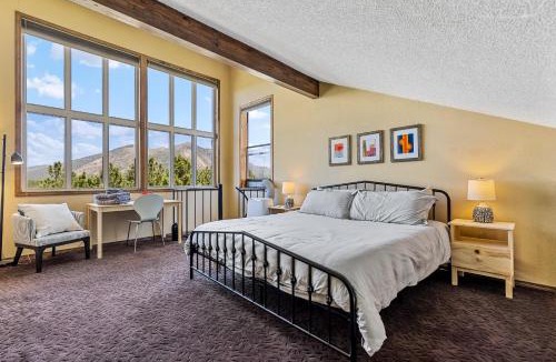 Flagstaff House | Valley View #240