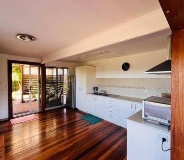 Possum Brush Apartment | Valley View