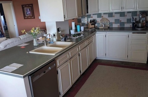 Carnarvon House | Valley View Bed and Breakfast