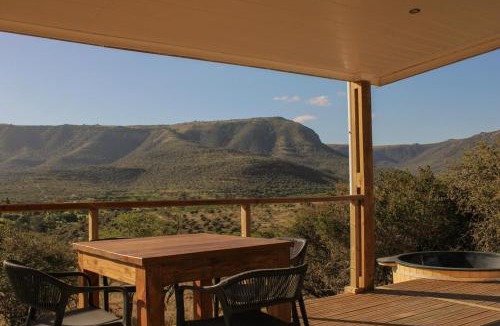 Blue Crane Route Ski Chalet | Valley View Escape