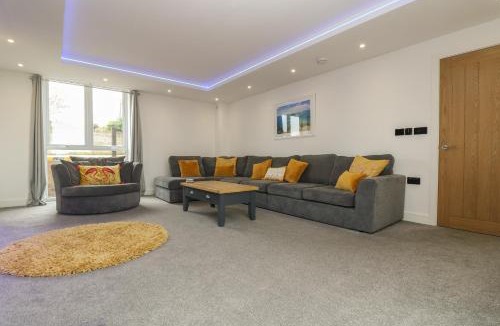 Mullion House | Valley View