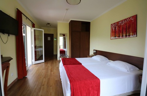 Ribeira Brava Hotel | Valley View Hotel Encumeada