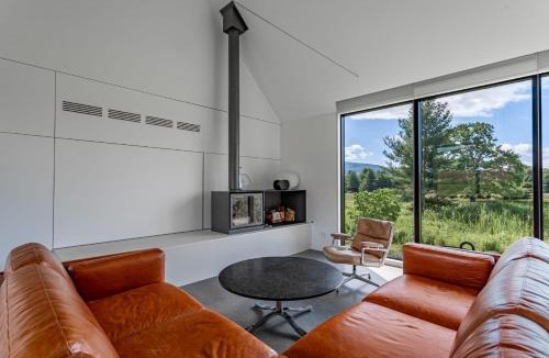 Copake House | Valley View - Renovated Cottage New Addon and Pool