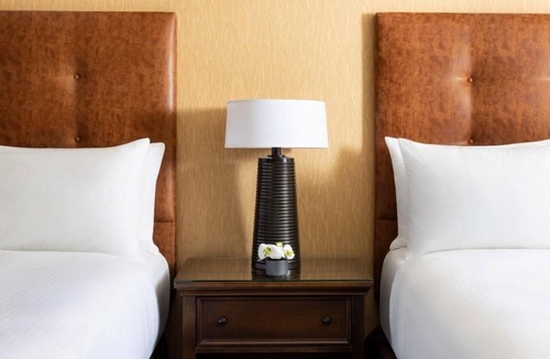 Mount Crested Butte Hotel | Valley View Double Queen: Mountain Serenity & Pool Access in Crested Butte