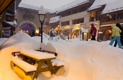 Valmorel Apartment | Valmorel, at the foot of the slopes, 2 rooms, 4 people.