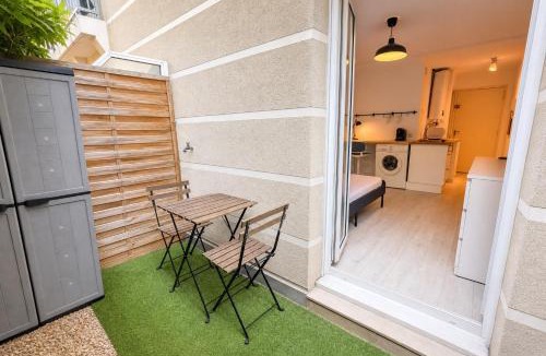 Saint Maurice Apartment | VALROSE - Calme & Proche du Centre - Terrasse