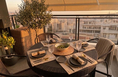 Ampelokipoi Apartment | Vamelon