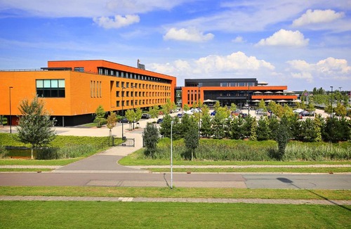 Almere Stad Hotel | Van Der Valk Hotel Almere