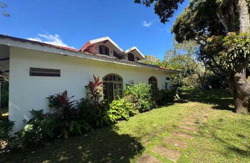 Diriamba Hostel | Van Kouwenhoven Hostel