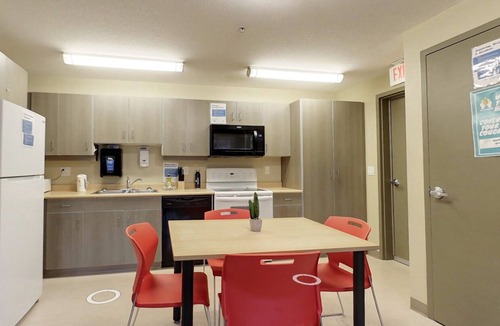 Regional District of Nanaimo Hostel | Vancouver Island University Residences - Campus Accommodation