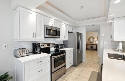 Vanderbilt Beach Condo | Vanderbilt Beach Views from 2 Lanais
