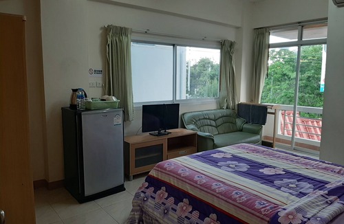 Nonthaburi Hotel | Vanlisut Hotel Ngamwongwan